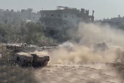 Israel Resumes Gaza Bombing After Week-Long Truce With Hamas Expires Israel Resumes Gaza Bombing After Week-Long Truce With Hamas Expires