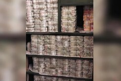 Tax Raids In 3 States: Over Rs 200 Crore Seized Tax Raids In 3 States: Over Rs 200 Crore Seized