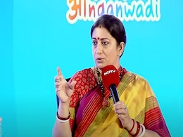 पारंपरिक खिलौनों और लोरियों के ज़रिए क्यों ज़रूरी छोटे बच्चों की पढ़ाई? महिला और बाल विकास मंत्री स्मृति ईरानी ने बताया पारंपरिक खिलौनों और लोरियों के ज़रिए क्यों ज़रूरी छोटे बच्चों की पढ़ाई? महिला और बाल विकास मंत्री स्मृति ईरानी ने बताया