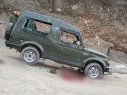 जम्मू-कश्मीर : सेना और आतंकवादियों के बीच मुठभेड़ जारी, 4 जवान शहीद