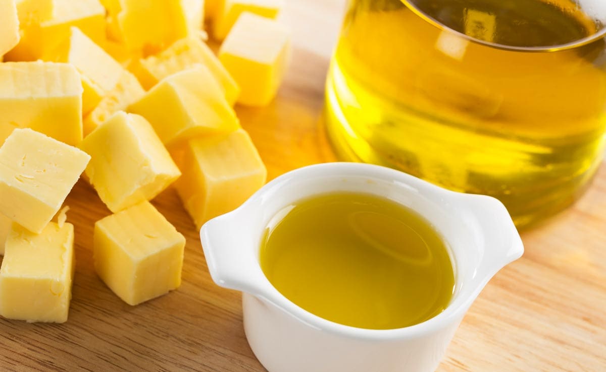 Сравнението на здравето между масло и растително масло до голяма