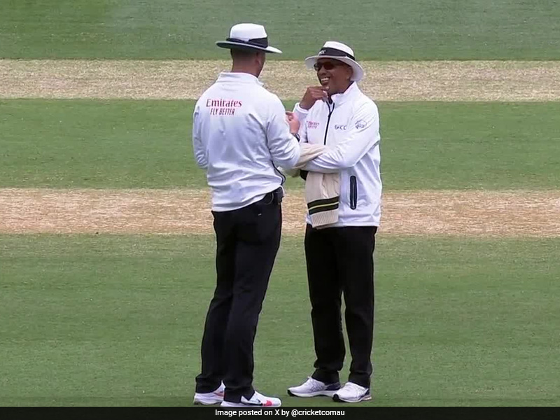 Aus vs Pak 2nd Test: पाकिस्तान-ऑस्ट्रेलिया के बीच दूसरे टेस्ट में इस अजीब वजह से हुई मैच शुरू होने में देरी, खिलाड़ी भी नहीं समझ पाए