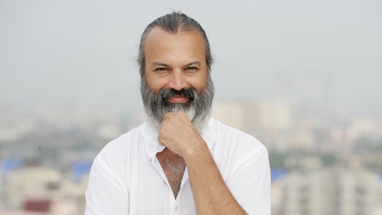 एक्टर से योग गुरु बने विजय आनंद से लीजिए डिप्रेशन से निकलने के टिप्स