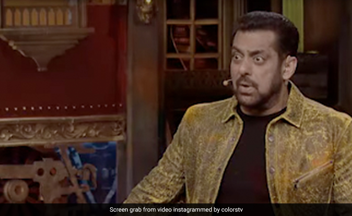 <i>Bigg Boss 17</i>: Salman Khan Schools Munawar Faruqui For His Game Plan