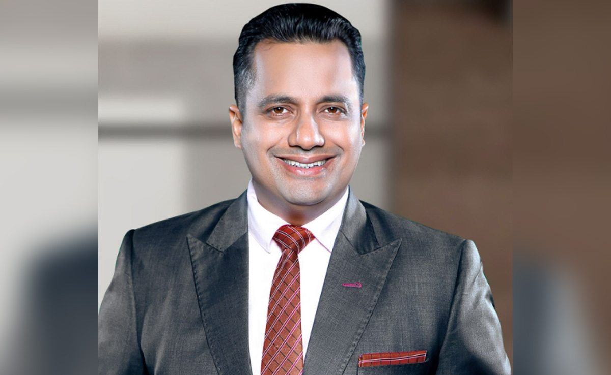 नए लफड़े में फंसे विवेक बिंद्रा, पत्नी से घरेलू हिंसा के मामले में दर्ज हुई FIR, 6 नवंबर को ही हुई थी शादी