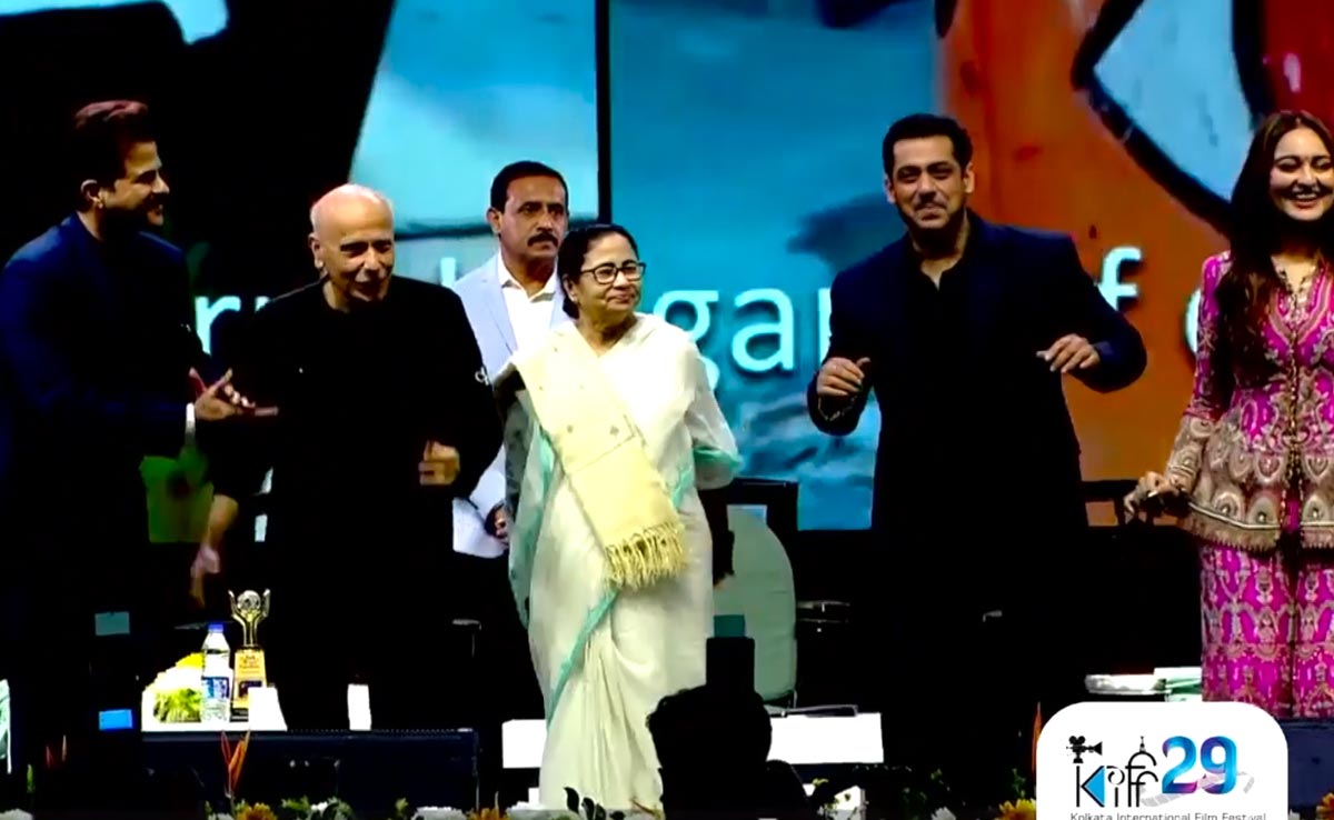 Kolkata International Film Festival 2023: Salman Khan And Chief Minister Mamata Banerjee Dance At The Opening Ceremony
