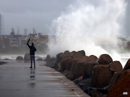 Cyclone Michaung Nears Tamil Nadu Coast, Likely To Intensify Today Cyclone Michaung Nears Tamil Nadu Coast, Likely To Intensify Today