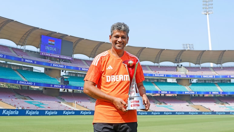 Amol Muzumdar च्या संघर्षाची कहाणी,  आंतरराष्ट्रीय क्रिकेटमध्ये शेवटपर्यंत संधी न मिळण्याची खरी 4 कारणं