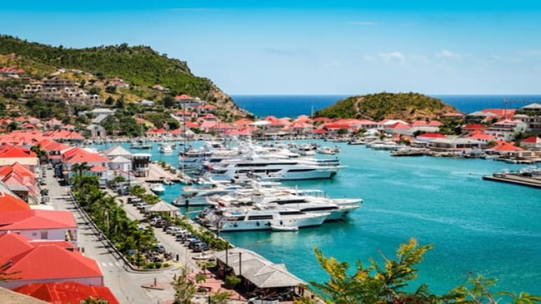 10 Celebrities Favourite Vacation Spots: Ideas For 2024 10 Celebrities Favourite Vacation Spots: Ideas For 2024