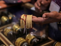 Dhanteras 2025: Gold Prices Surge Across India. Check Rates Here
