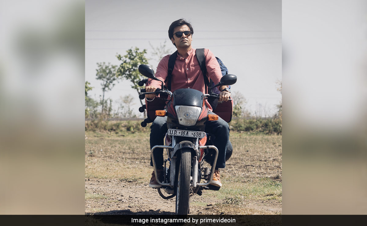 ओटीटी पर इस दिन दस्तक देगी अमेजन प्राइम वीडियो की पंचायत, सचिवजी और रिंकी की प्रेम कहानी का होगा खुलासा