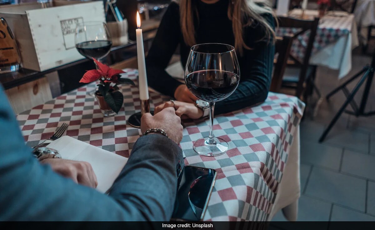Dating Trends 2023: 'Masterdating' To 'Fizzling', Here Are Top 5 Dating Trends Of This Year - Vimarsana News