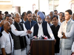 Rajasthan Politics: कल एक मंच पर नजर आएंगे गहलोत-पायलट समेत कांग्रेस के दिग्गज नेता, करणपुर में होगी बड़ी जनसभा Rajasthan Politics: कल एक मंच पर नजर आएंगे गहलोत-पायलट समेत कांग्रेस के दिग्गज नेता, करणपुर में होगी बड़ी जनसभा