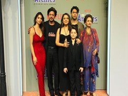 Shah Rukh Khan With Wife Gauri, Kids Aryan And AbRam - Meet Suhana Khan's Cheer Squad At <i>The Archies</i> Screening Shah Rukh Khan With Wife Gauri, Kids Aryan And AbRam - Meet Suhana Khan's Cheer Squad At <i>The Archies</i> Screening
