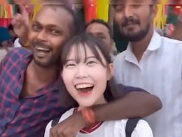 भारत घूमने आई कोरियन ब्लॉगर के साथ बदसलूकी, VIDEO वायरल होने के बाद आरोपी गिरफ्तार भारत घूमने आई कोरियन ब्लॉगर के साथ बदसलूकी, VIDEO वायरल होने के बाद आरोपी गिरफ्तार