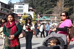 Tourists Flock To Popular Destinations In Himachal Ahead Of Christmas Tourists Flock To Popular Destinations In Himachal Ahead Of Christmas