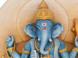 Vinayak Chaturthi: आज विनायक चतुर्थी पर इस तरह करें भगवान गणेश की पूजा, कष्टों से मुक्ति दिलाएंगे बप्पा 