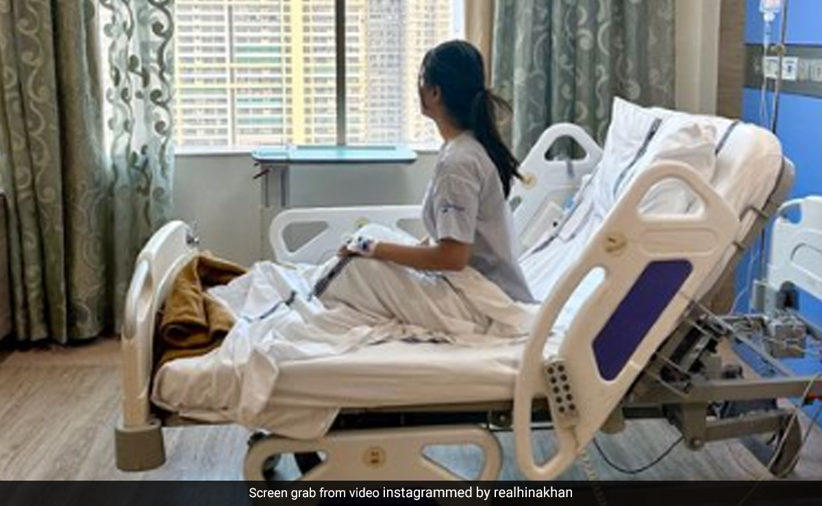 Actor Hina Khan Hospitalised After High Fever: "I Will Bounce Back"