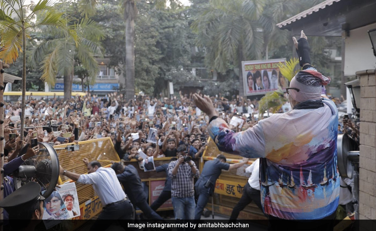 Inside Amitabh Bachchan's Advance New Year Post: "2024 Rings Better Than 2023"