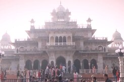 पर्यटकों के लिए पिंक सिटी में नए साल पर क्या है खास? पर्यटकों के लिए पिंक सिटी में नए साल पर क्या है खास?