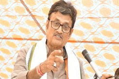 सीएम फेस और गोगामेड़ी हत्याकांड पर क्या बोले राजेंद्र सिंह राठौड़? सीएम फेस और गोगामेड़ी हत्याकांड पर क्या बोले राजेंद्र सिंह राठौड़?