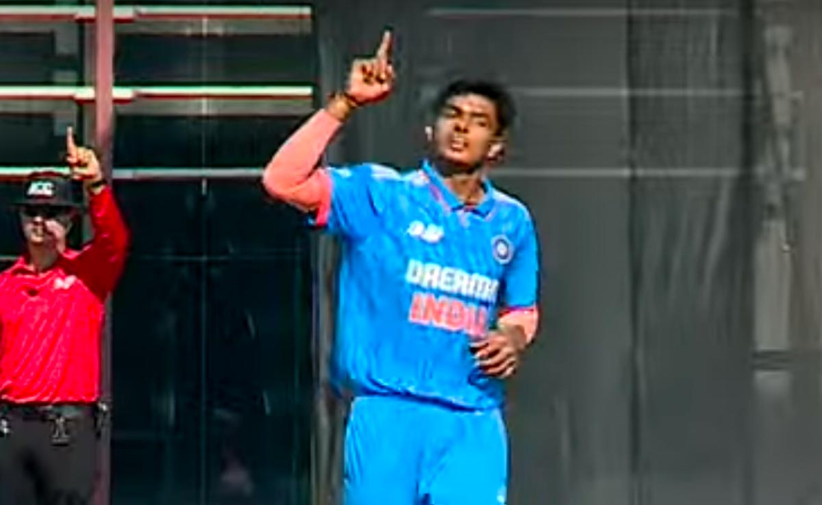 WATCH: युवा U-19 पेसर ने नेपाल के खिलाफ 7 विकेट लेकर मचाया कोहराम, जानिए कौन है राज लिंबानी