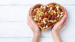 Best Way To Avoid Binge Snacking - Munch On These 5 Healthy Nuts