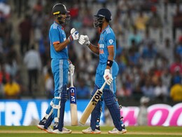 India Predicted Playing 11 : तीसरे टी-20 में साउथ अफ्रीका के खिलाफ भारतीय प्लेइंग XI में दो बदलाव संभव, ऐसा बन रहा समीकरण India Predicted Playing 11 : तीसरे टी-20 में साउथ अफ्रीका के खिलाफ भारतीय प्लेइंग XI में दो बदलाव संभव, ऐसा बन रहा समीकरण