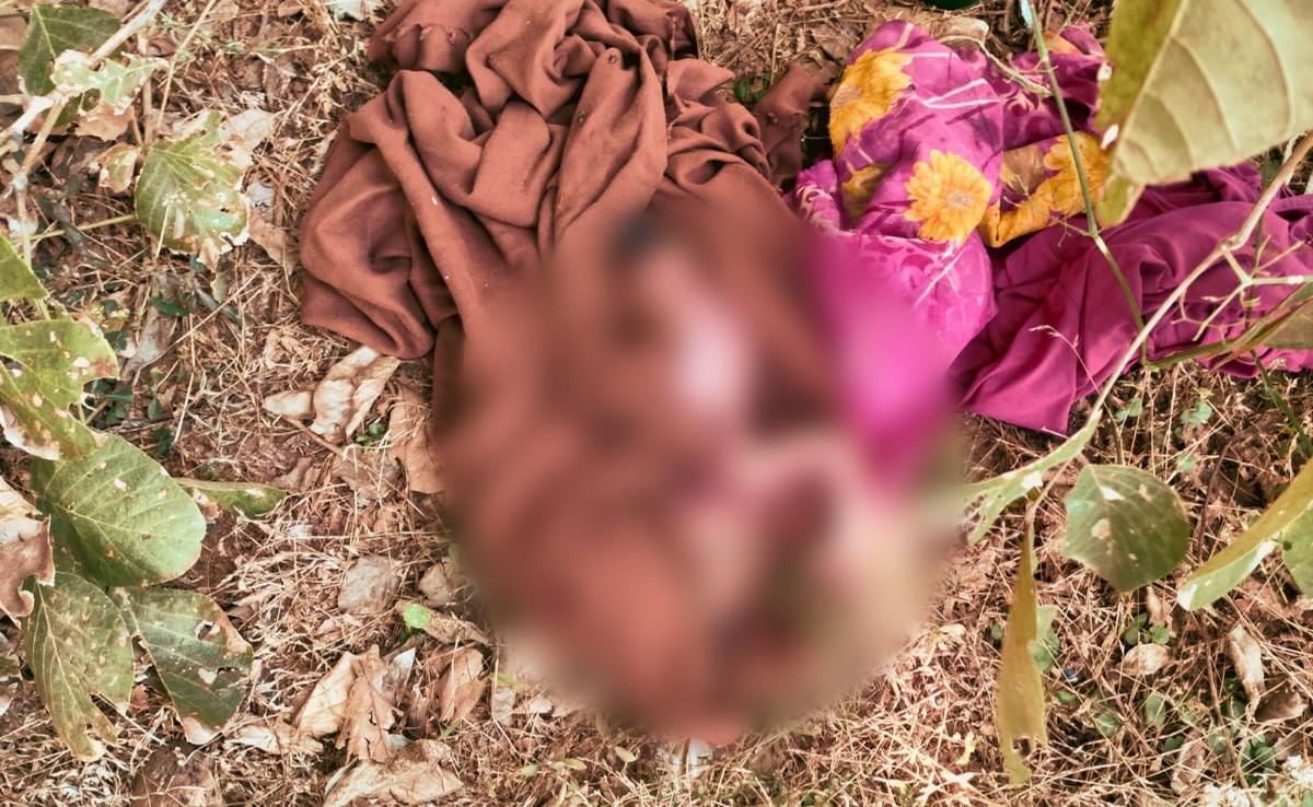 सीधी में तालाब के किनारे मिला नवजात शिशु का शव: गर्भनाल भी नहीं था कटा, जांच में जुटी पुलिस