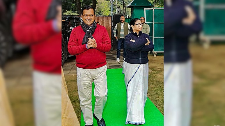 Arvind Kejriwal Dials Mamata Banerjee Ahead Of Bengal Polls, Extends Support