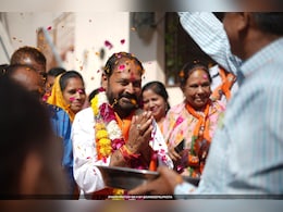 ब्राह्मण समाज ने विधायक संदीप शर्मा को मंत्री बनाने की उठाई आवाज, हवन कर मांगी मनौती ब्राह्मण समाज ने विधायक संदीप शर्मा को मंत्री बनाने की उठाई आवाज, हवन कर मांगी मनौती