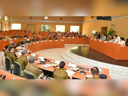 गैंग्स और गैंगस्टर को कुचलें, गुंडागर्दी में कमी लाएं... पुलिस असफरों संग मीटिंग में CM भजन लाल ने दिए निर्देश