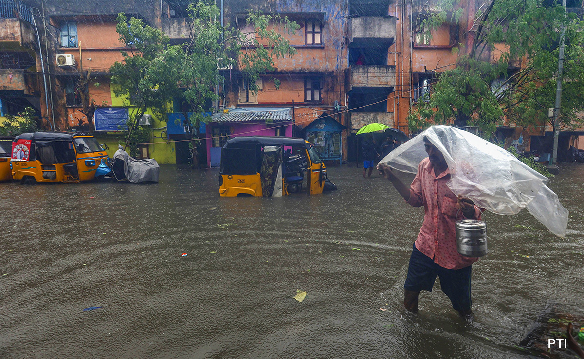 ''Let's Come Together...'': David Warner Posts Heartfelt Note For Flood-Affected Chennai