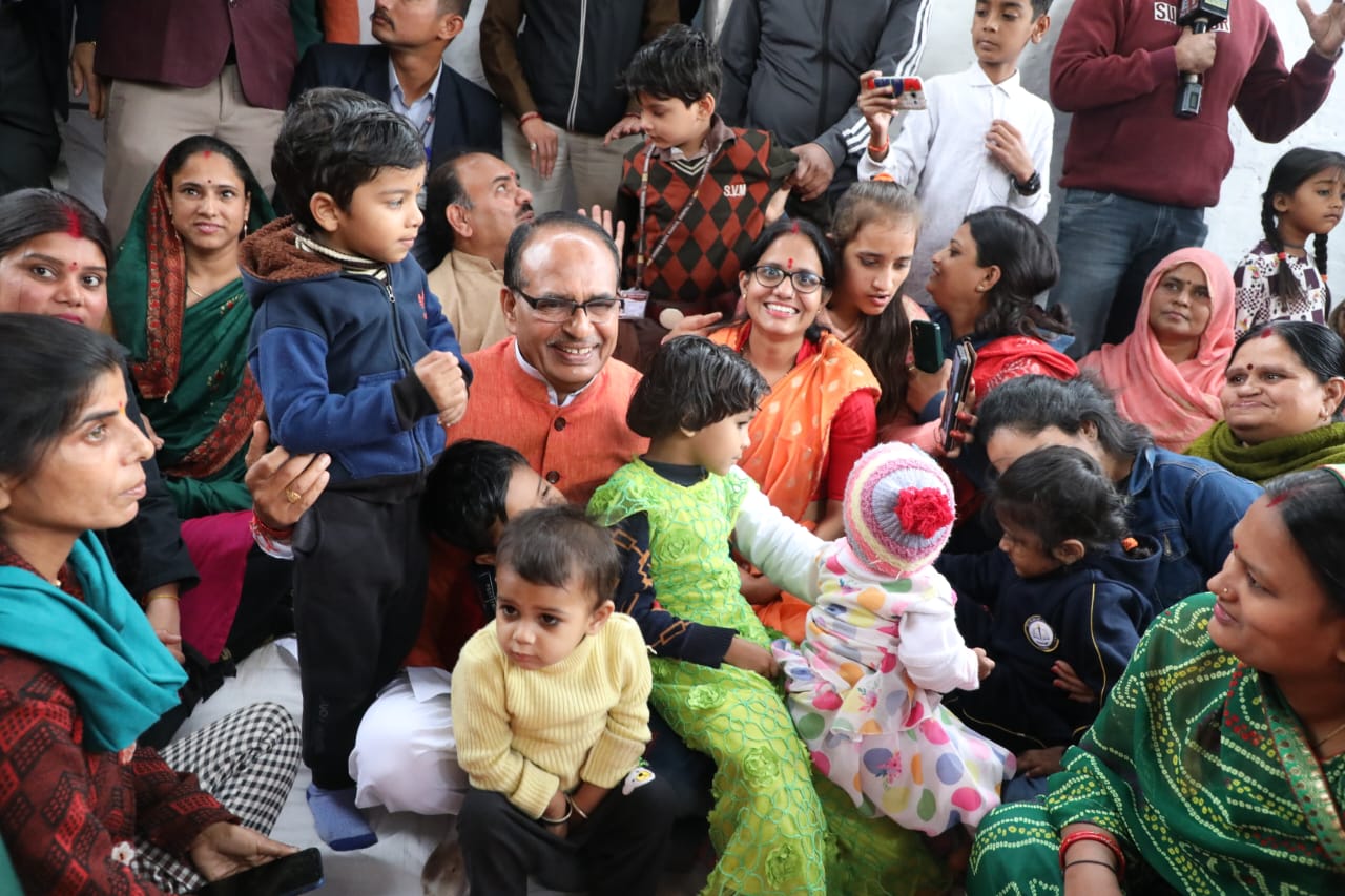 As BJP Considers Fresh Chief Minister Face, Shivraj Chouhan Drops A Hint As BJP Considers Fresh Chief Minister Face, Shivraj Chouhan Drops A Hint