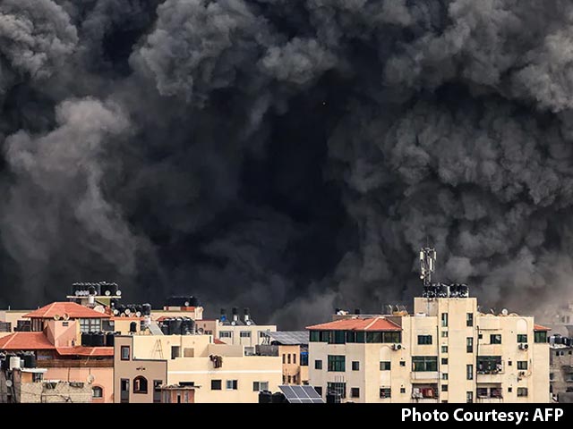 इज़रायल ने राफ़ा हमले से पहले बंधक समझौते को दिया "आखिरी मौका" : रिपोर्ट