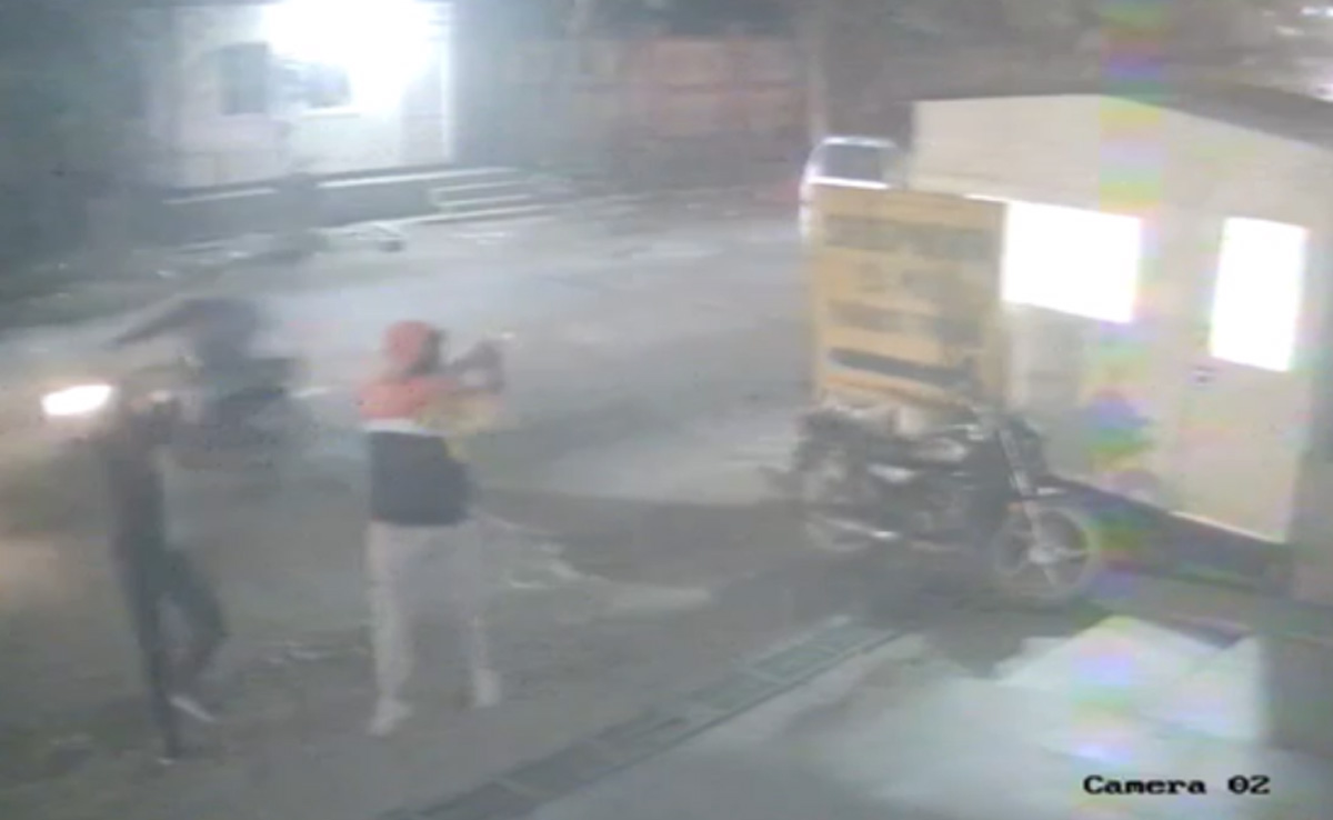 दिल्ली:  पंजाब के पूर्व MLA दीप मल्होत्रा के घर के बाहर की गई ताबड़तोड़ फायरिंग, गैंगस्टर गोल्डी बराड़ पर शक