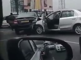 Video: Multiple Cars Collision On Busy Bengaluru Road Video: Multiple Cars Collision On Busy Bengaluru Road