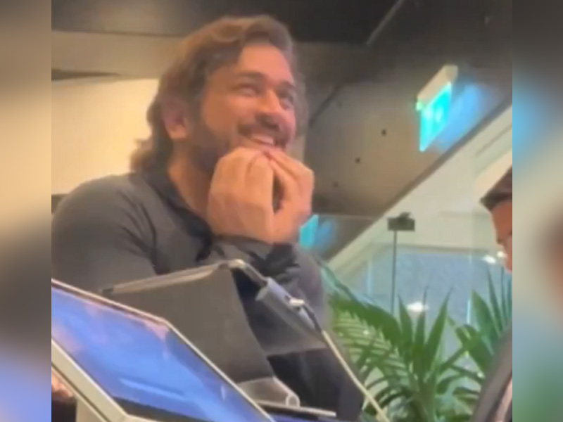 Watch: MS Dhoni Advises Fan To 'Go To Pakistan For Their Food'. His Reply...