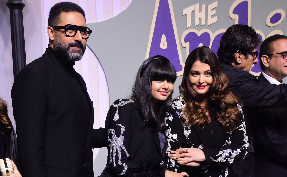 Aishwarya Rai And Aaradhya Bachchan Make For Delightful Mother-Daughter Style In Black And Silver