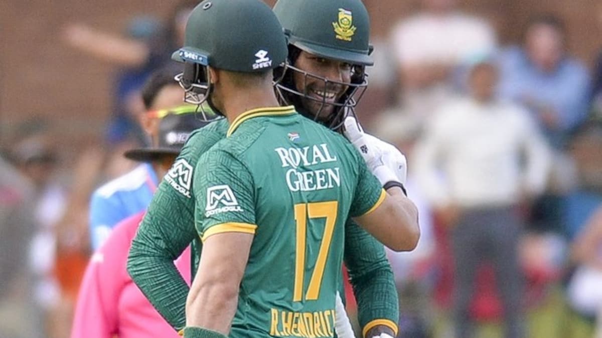 India vs South Africa Live Score Updates, 2nd ODI: Tony De Zorzi Solid After Fifty, SA Cross 100 In Chase | Cricket News