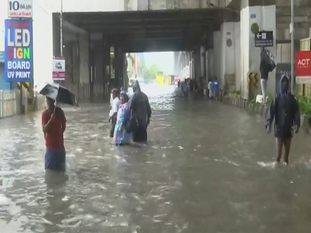 Heavy Rain In Chennai As Cyclone Nears Tamil Nadu, Flights, Trains Hit