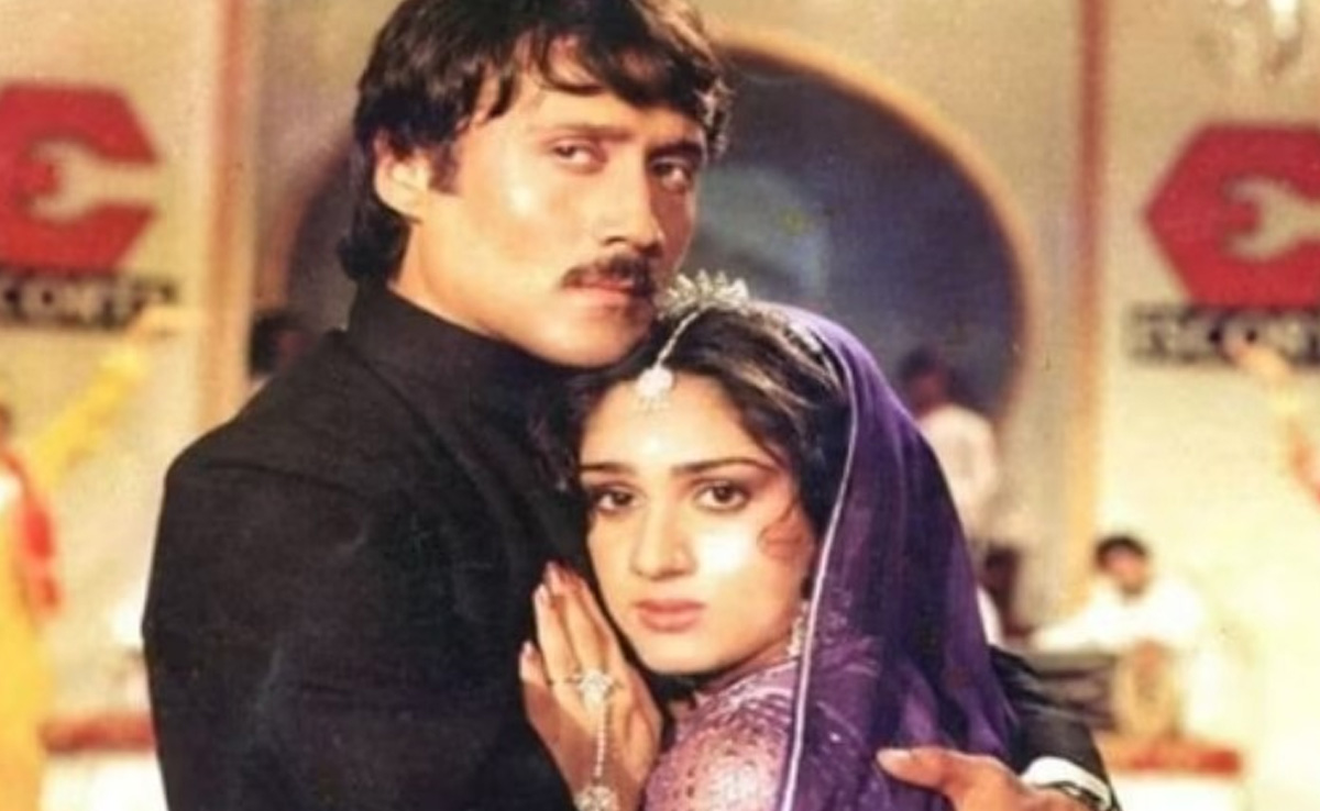 तेज बुखार में भी जब नहीं मिली छुट्टी तो मजबूरी में काम पर पहुंची ये एक्ट्रेस, शूट किया था ये हिट गाना