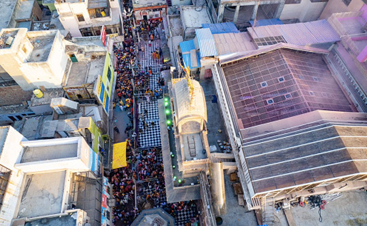 मथुरा में नववर्ष पर लाखों श्रद्धालुओं के आने की उम्मीद, वृन्दावन में बाहरी वाहन प्रतिबंधित रहेंगे