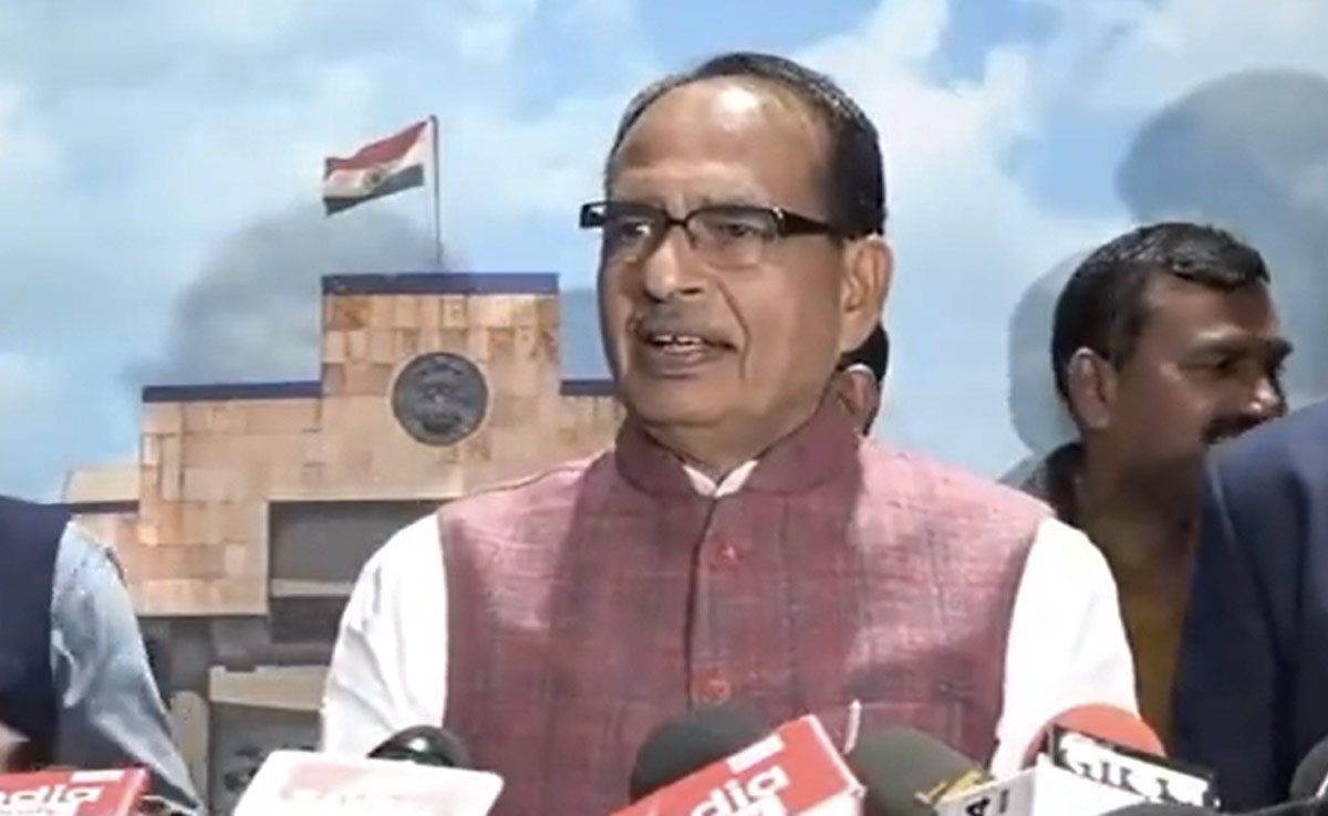 MP News: पूर्व सीएम शिवराज व वीडी शर्मा के खिलाफ लोकसभा चुनाव से पहले इसलिए जारी हुआ वारंट