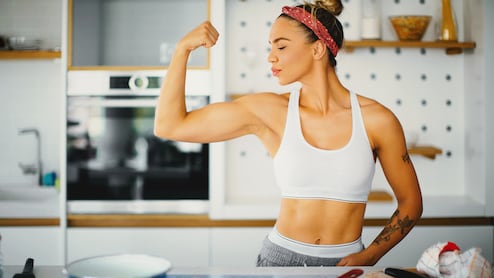 35 की उम्र के बाद भी शरीर रहेगा फौलादी, बस नूट्रिशनिस्ट द्वारा बताए इन टिप्स को करें फॉलो