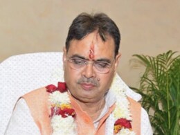 सीएम भजन लाल ने सचिवालय के अधिकारियों के साथ की पहली बैठक, कहा- 25 साल को ध्यान में रखकर बनाए योजना