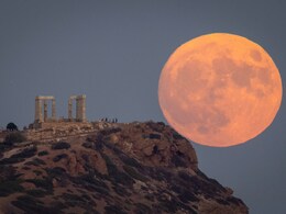 'चांद पर पहली बार महिला', '100 साल बाद फ्रांस में ओलंपिक...' 2024 में दुनिया में बहुत कुछ होगा नया