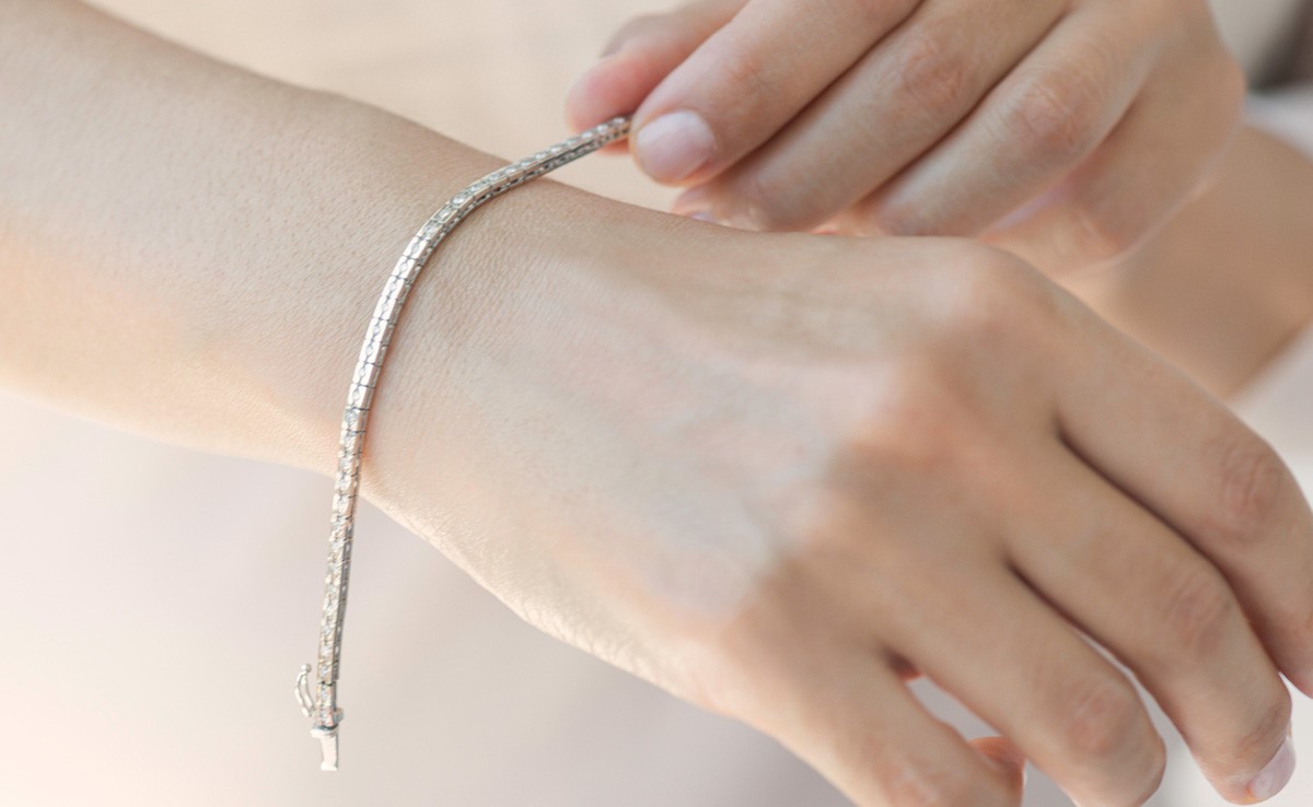 इस फेस्टिव सीजन ब्रेसलेट लेने का कर रहे हैं प्‍लान, तो Melorra दे रहा आपको 4% तक रिवॉर्ड, देर न करें