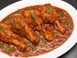 Gongura Chicken Curry: चिकन खाने के शौकीन हैं तो एक बार जरूर ट्राई करें ये मसालेदार गोंगुरा चिकन करी Gongura Chicken Curry: चिकन खाने के शौकीन हैं तो एक बार जरूर ट्राई करें ये मसालेदार गोंगुरा चिकन करी