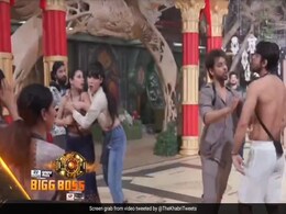 तहलका के बाद अब इस कंटेस्टेंट ने मारा अभिषेक कुमार को धक्का, बिग बॉस 17 के नए प्रोमो को देख लोग बोले- ये धक्के खाने आया है क्या... तहलका के बाद अब इस कंटेस्टेंट ने मारा अभिषेक कुमार को धक्का, बिग बॉस 17 के नए प्रोमो को देख लोग बोले- ये धक्के खाने आया है क्या...